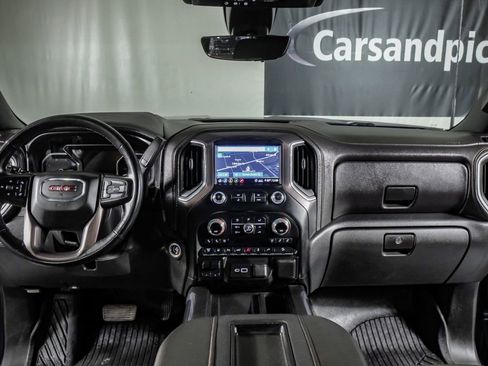 Used 2020 GMC Sierra 2500 AT4 w/ AT4 Premium Package AWD/4WD image 14
