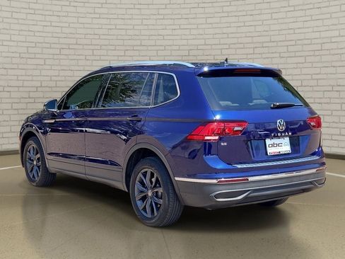 Used 2022 Volkswagen Tiguan SE FWD image 7