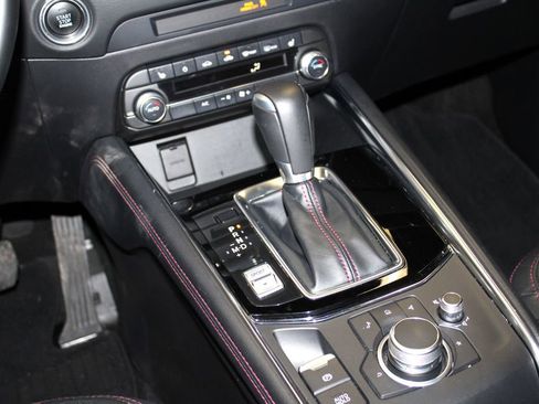 Used 2025 MAZDA CX-5 Carbon Edition image 21