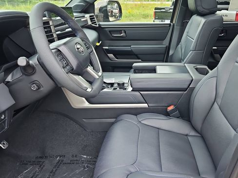 New 2026 Toyota Tundra 4x4 CrewMax Hybrid image 22