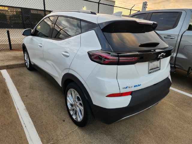 Used 2023 Chevrolet Bolt EUV LT FWD image 4