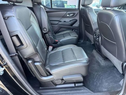 Used 2020 Chevrolet Traverse Premier w/ Redline Edition image 18