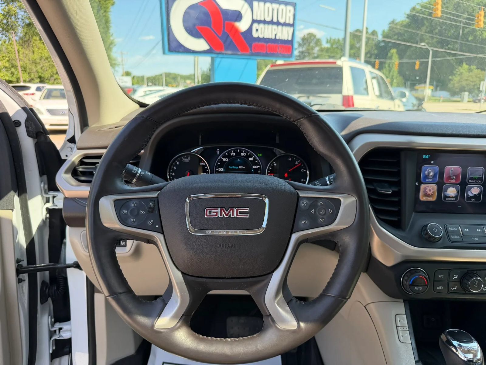 Used 2017 GMC Acadia Denali w/ Technology Package AWD/4WD image 13