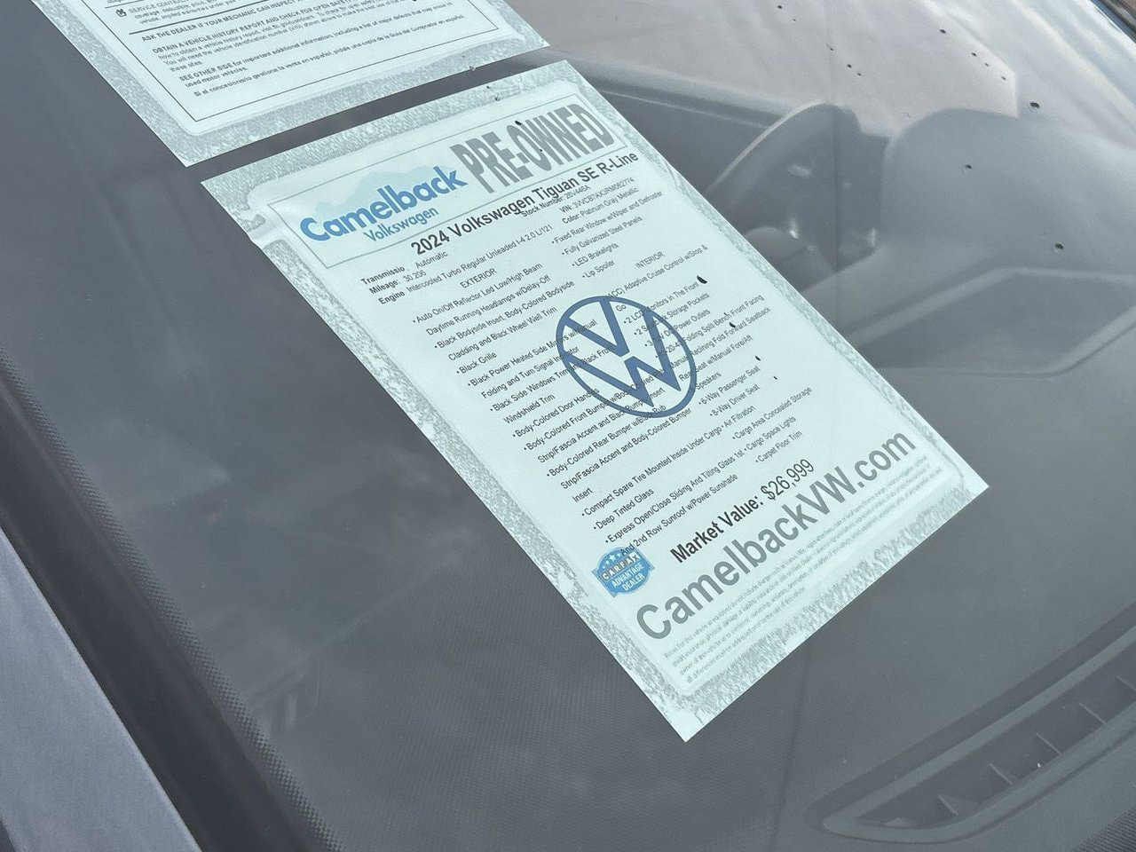 Used 2024 Volkswagen Tiguan SE R-Line FWD image 6