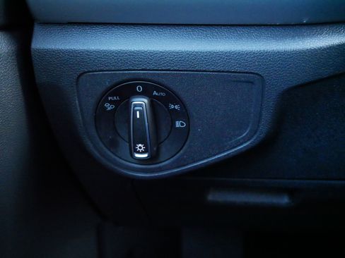 Certified 2022 Volkswagen Atlas SEL image 27