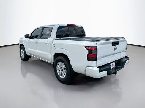 Used 2022 Nissan Frontier SV RWD image 5