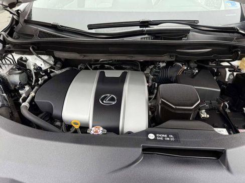 Used 2021 Lexus RX 350L Premium w/ Premium Package image 28