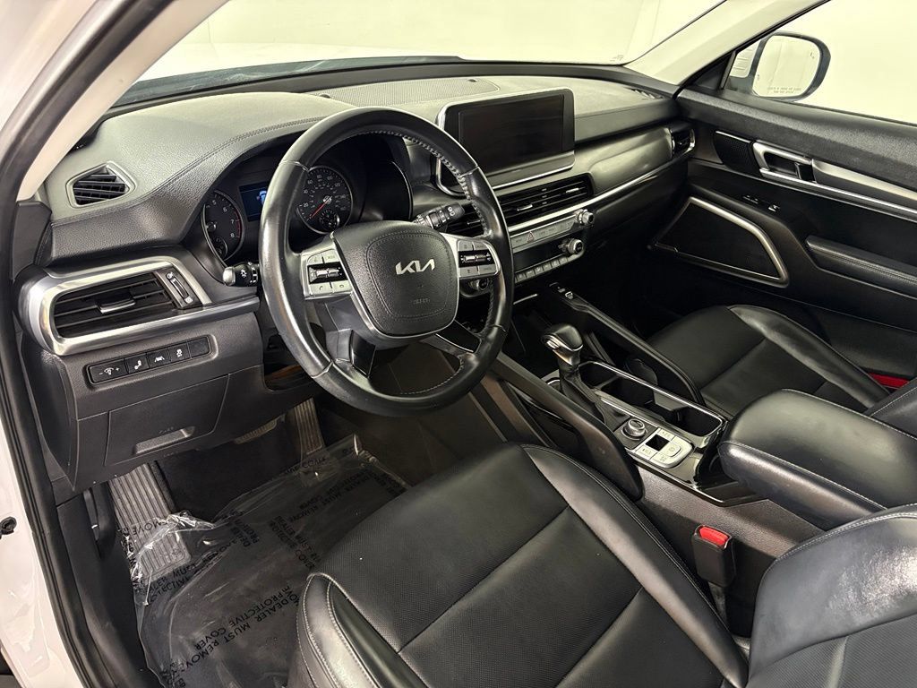 Used 2022 Kia Telluride S AWD/4WD image 17