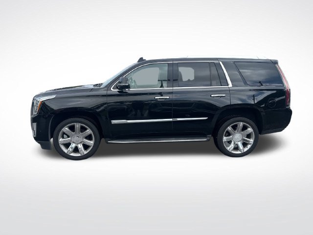 Used 2020 Cadillac Escalade Luxury RWD image 2