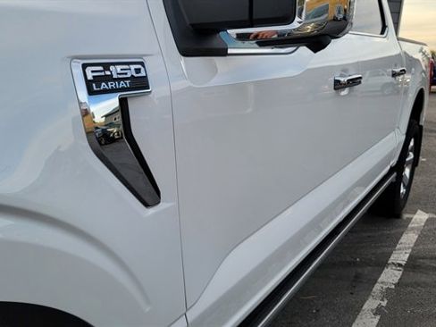 Used 2022 Ford F150 Lariat w/ Equipment Group 502A High image 54