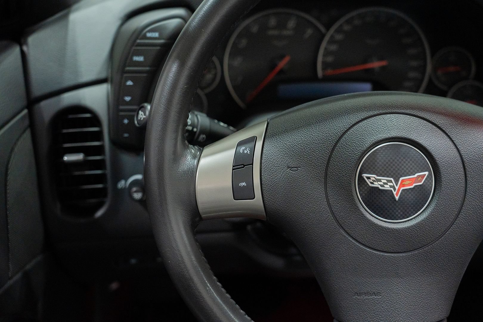 Used 2011 Chevrolet Corvette Grand Sport w/ Preferred Equipment Group RWD image 26