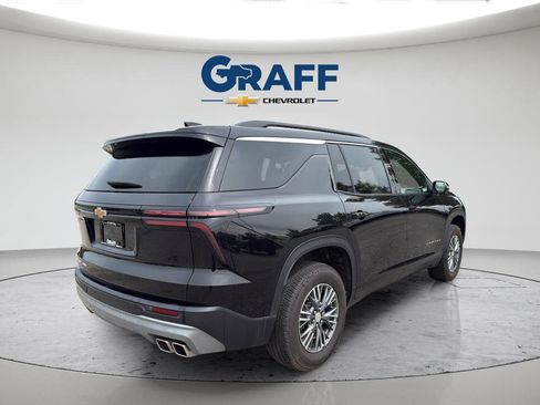 Used 2025 Chevrolet Traverse LT AWD/4WD image 15