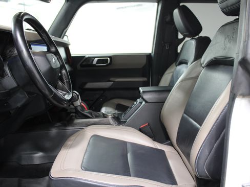 Used 2022 Ford Bronco Wildtrak AWD/4WD image 3