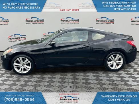 Used 2010 Hyundai Genesis 3.8 RWD image 9