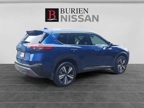 Used 2023 Nissan Rogue SL w/ SL Premium Package AWD/4WD image 5