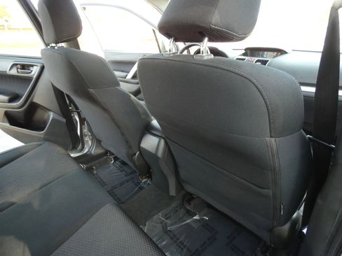 Used 2017 Subaru Forester 2.5i Premium w/ All-Weather Package image 42