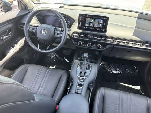 Certified 2024 Honda HR-V EX-L image 12