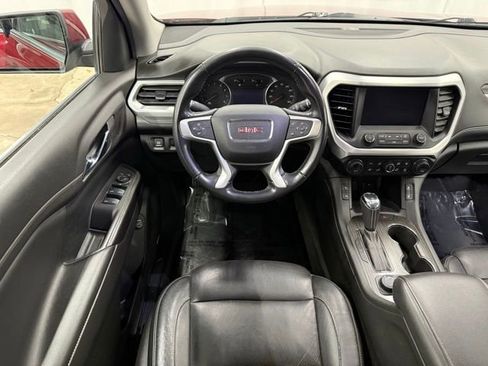 Used 2019 GMC Acadia SLT image 13