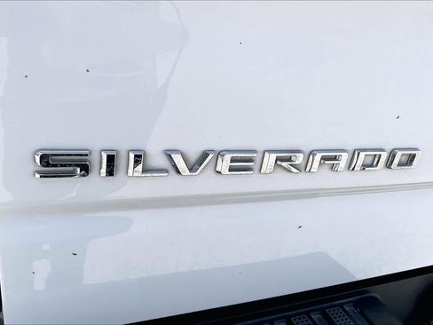 Used 2024 Chevrolet Silverado 1500 Custom RWD image 28