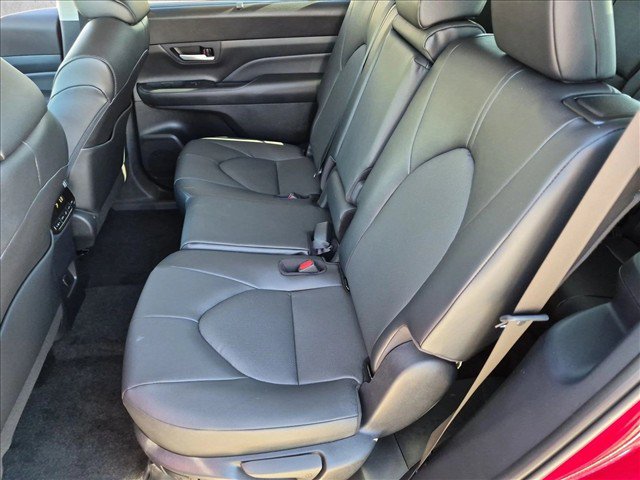 New 2026 Toyota Grand Highlander XLE FWD image 15