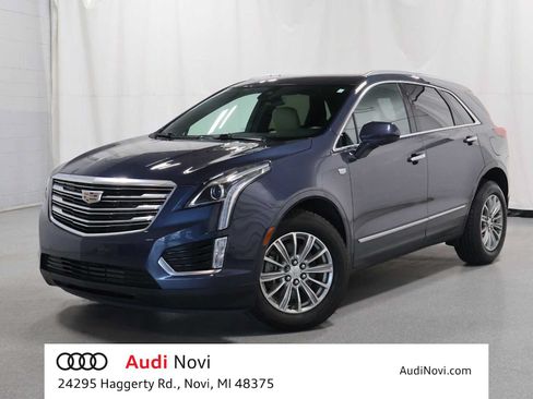 Used 2018 Cadillac XT5 Luxury w/ Driver Awareness Package AWD/4WD image 1