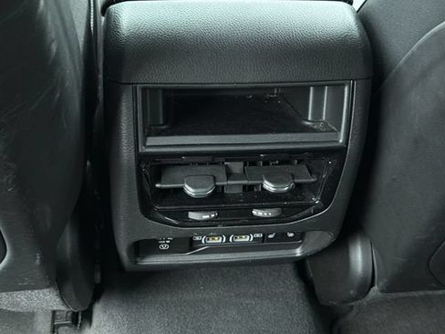 Used 2024 Jeep Grand Cherokee Limited 4xe AWD/4WD image 18