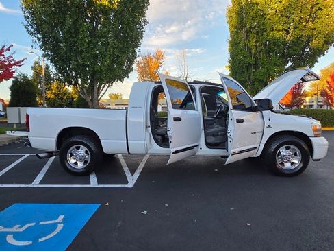Used 2006 Dodge Ram 2500 Truck Laramie image 22