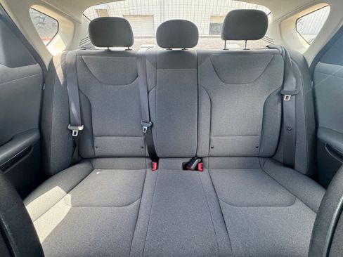 Used 2025 Kia K4 FWD image 37