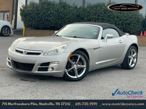 Used 2007 Saturn Sky RWD image 1