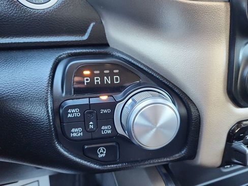 Used 2021 RAM 1500 Laramie image 21