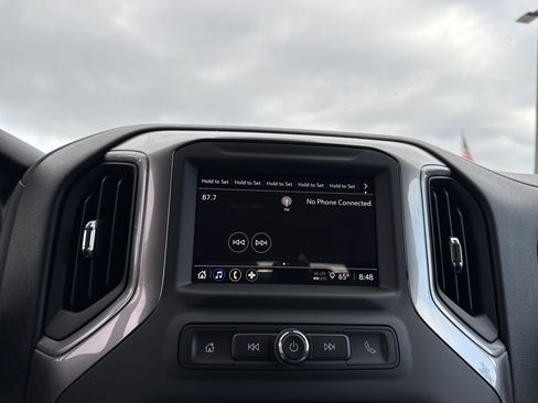 New 2025 GMC Sierra 3500 Pro w/ Convenience Package image 24