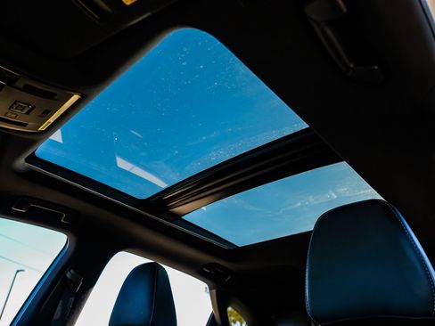 Used 2022 Lexus RX 450h F Sport image 5