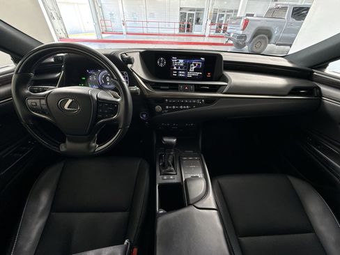 Used 2021 Lexus ES 300h w/ Premium Package FWD image 22