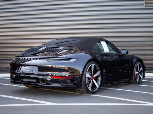 Certified 2024 Porsche 911 Carrera S RWD image 7