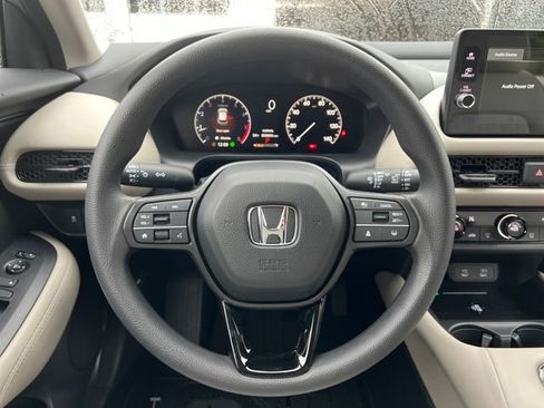 New 2026 Honda HR-V LX image 18