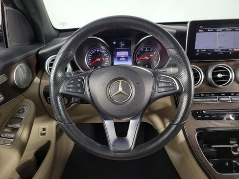 Used 2018 Mercedes-Benz GLC 300 4MATIC image 21