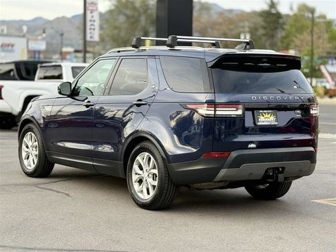 Used 2018 Land Rover Discovery SE AWD/4WD image 5