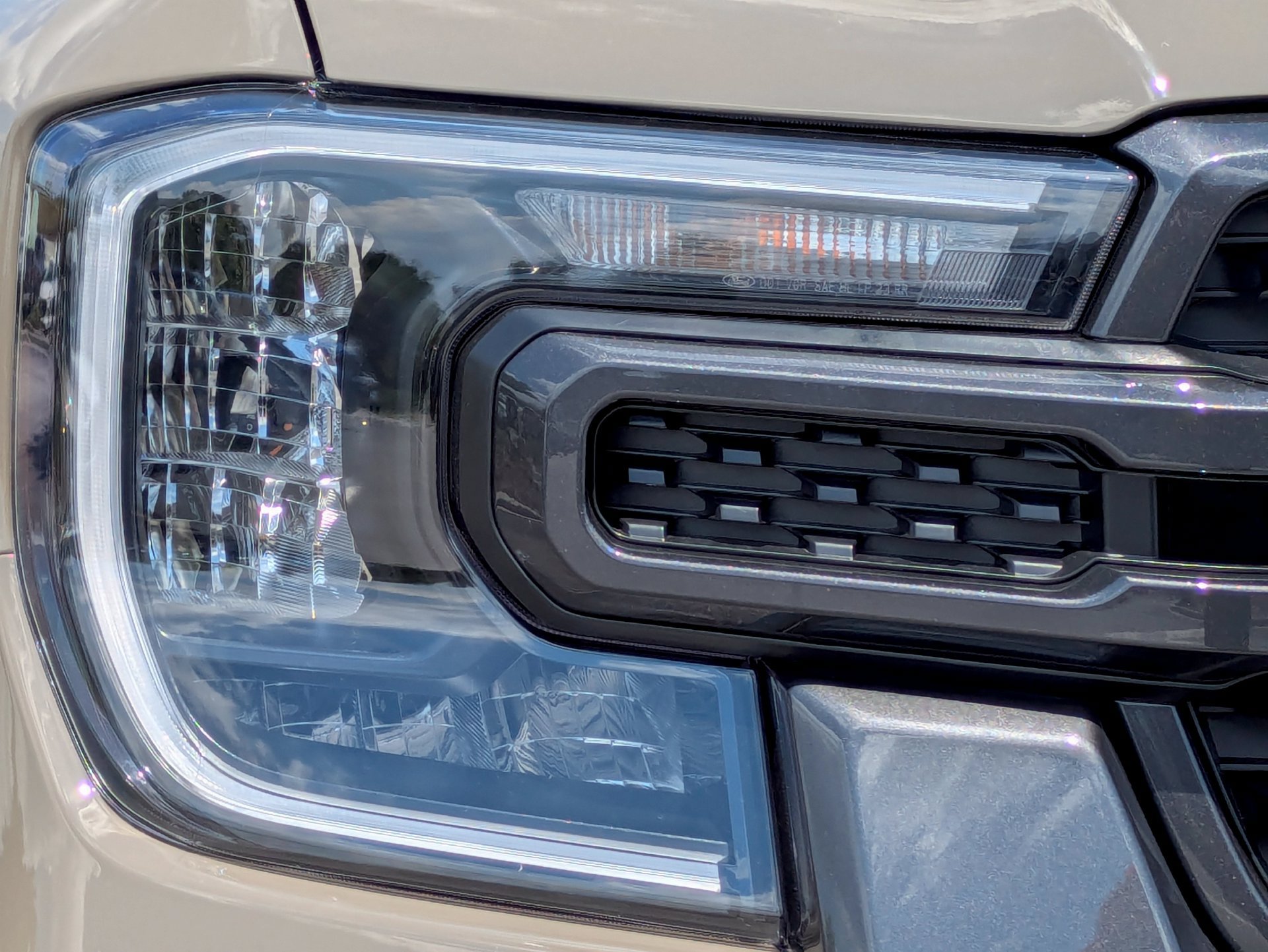 New 2026 Ford Ranger XLT w/ Equipment Group 301A High AWD/4WD image 12