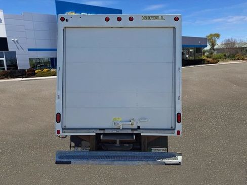 Used 2024 Ford E-450 and Econoline 450 Super Duty RWD image 24