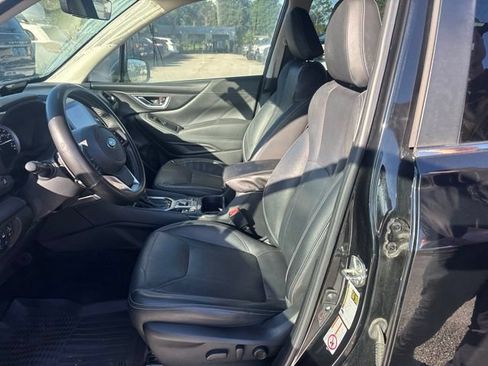 Used 2019 Subaru Forester Touring AWD/4WD image 9