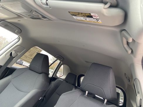 Used 2024 Toyota RAV4 LE image 28