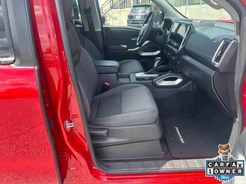 Used 2026 Nissan Frontier SV w/ SV Convenience Package RWD image 13