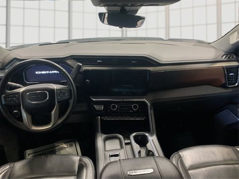 Used 2024 GMC Sierra 2500 Denali w/ Denali Reserve Package image 25