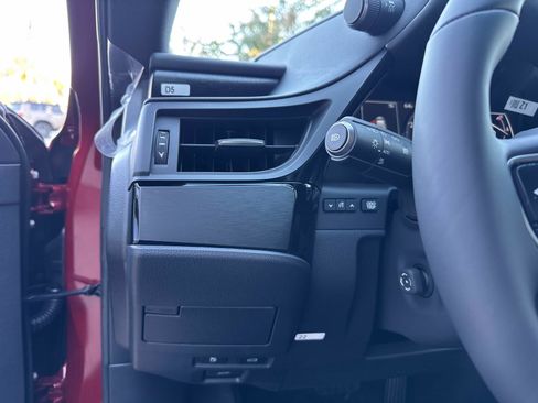 New 2025 Lexus ES 350 w/ Premium Package image 33