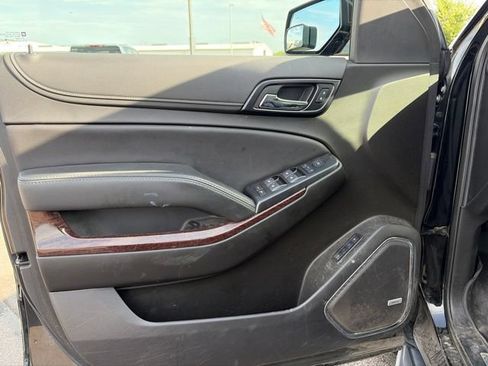 Used 2020 GMC Yukon SLT AWD/4WD image 9