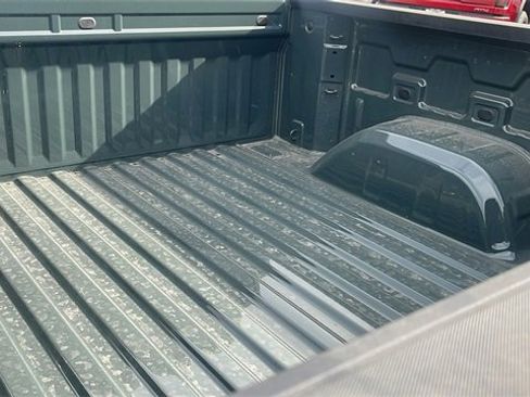 New 2026 Chevrolet Silverado 1500 Custom Trail Boss w/ LPO, Dark Essentials Package image 32