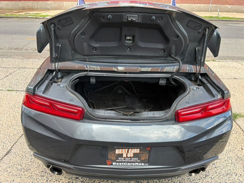 Used 2017 Chevrolet Camaro LT RWD image 7