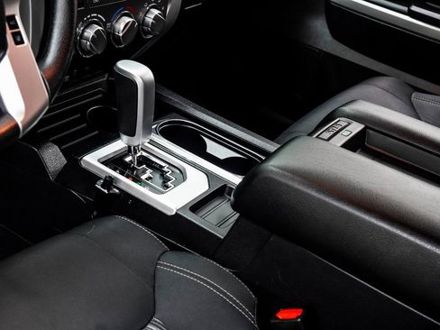 Used 2021 Toyota Tundra SR5 w/ Trail Edition image 16