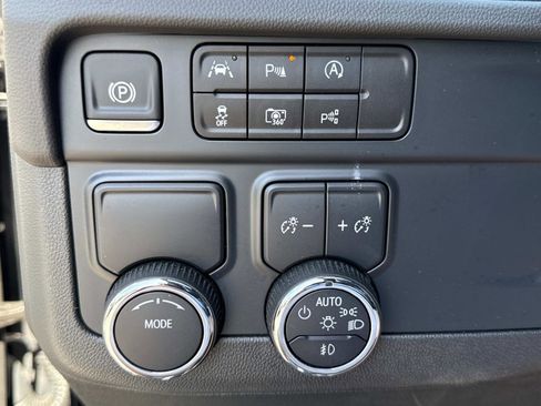 Used 2025 Chevrolet Tahoe RST w/ Comfort Package RWD image 30