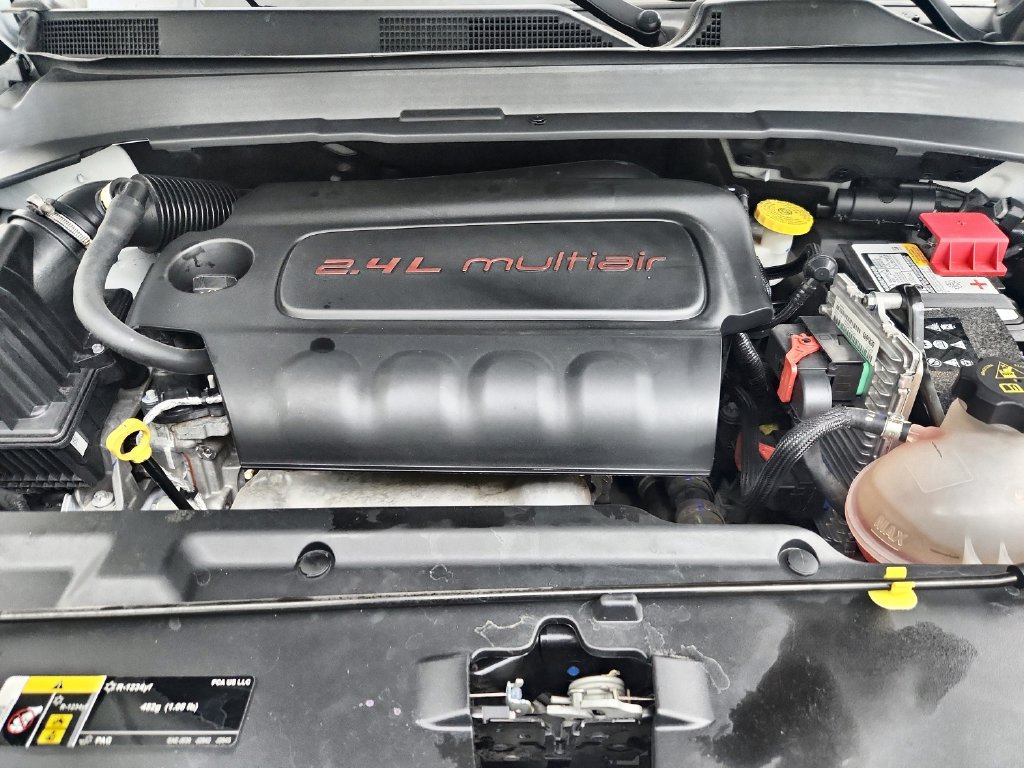 Used 2022 Jeep Compass Sport AWD/4WD image 37